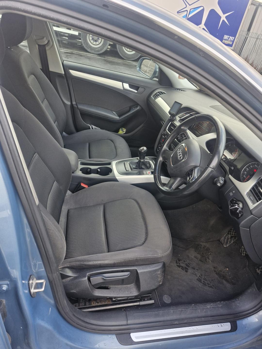 Sprzedam Audi A 4 z 2010 roku