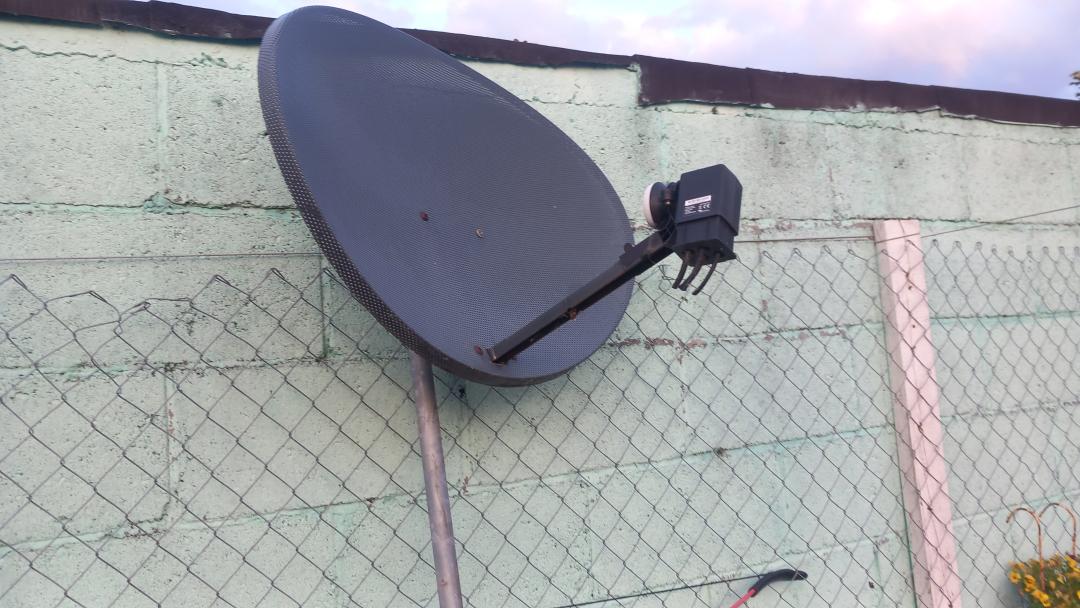 Antena