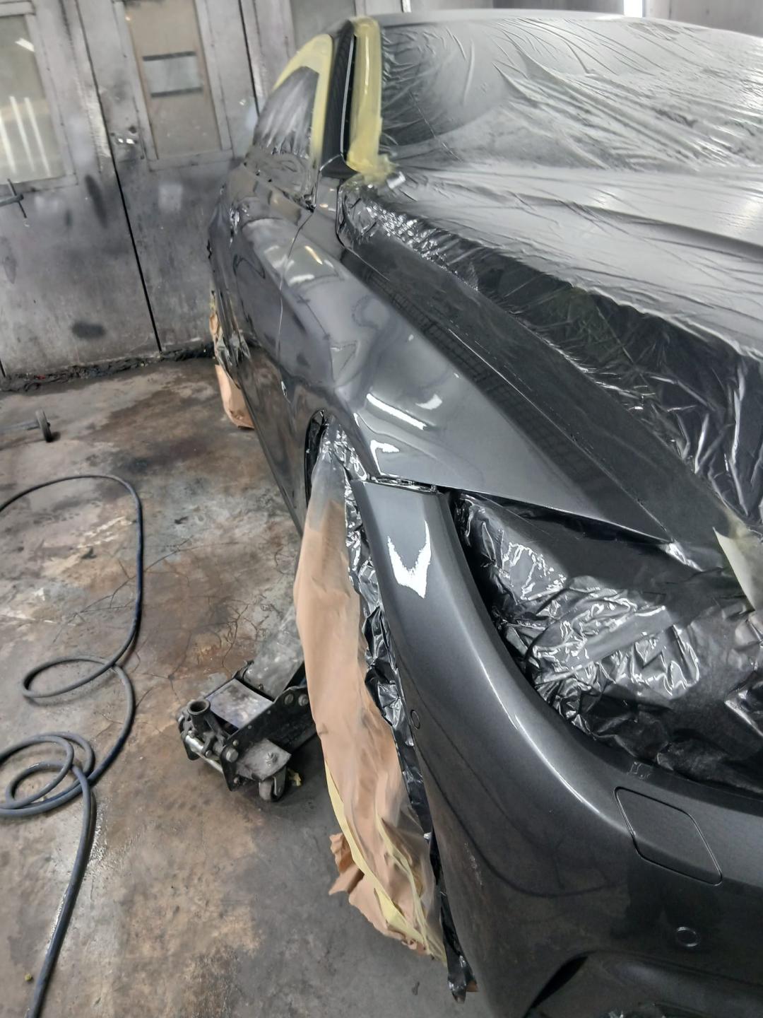 Panel beater blacharz lakiernik samochodowy